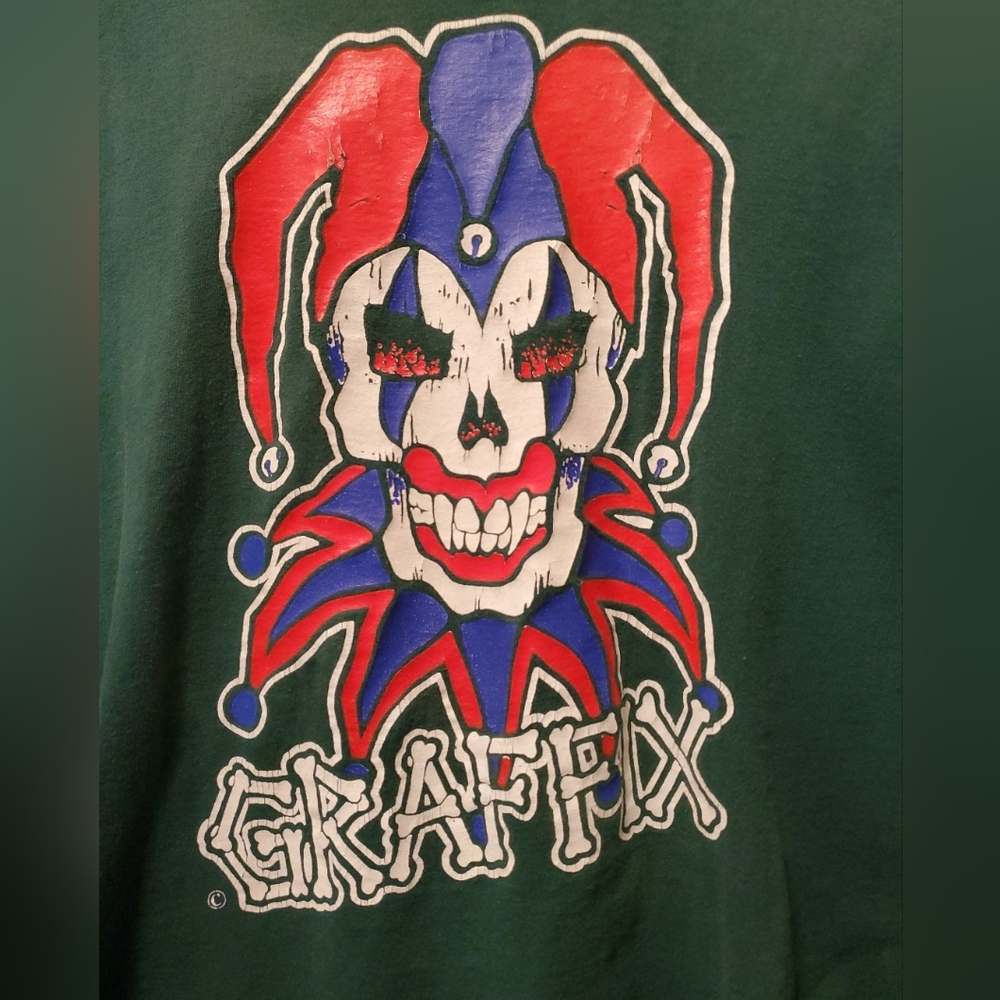 Vintage 90’s Graffix Jester Skull Logo Longsleeve T-shirt Large